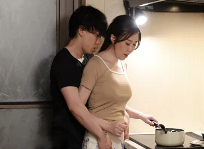 Mẹ kế của chồng địt nhau với con chồng